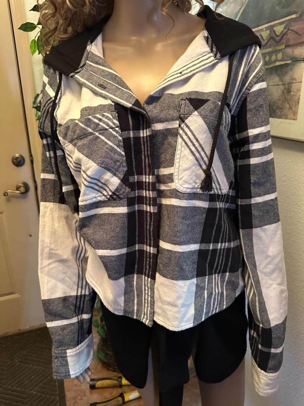 SO Black & White Plaid Button-Down Hooded Shirt